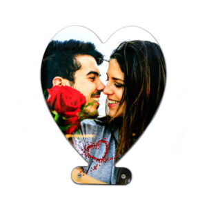 לב עץ מבריק עם רגליות ניקל - גימיקס